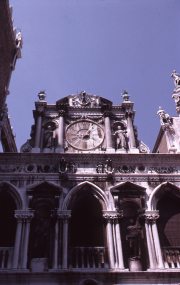 a-109-Venice-Doges-Palace